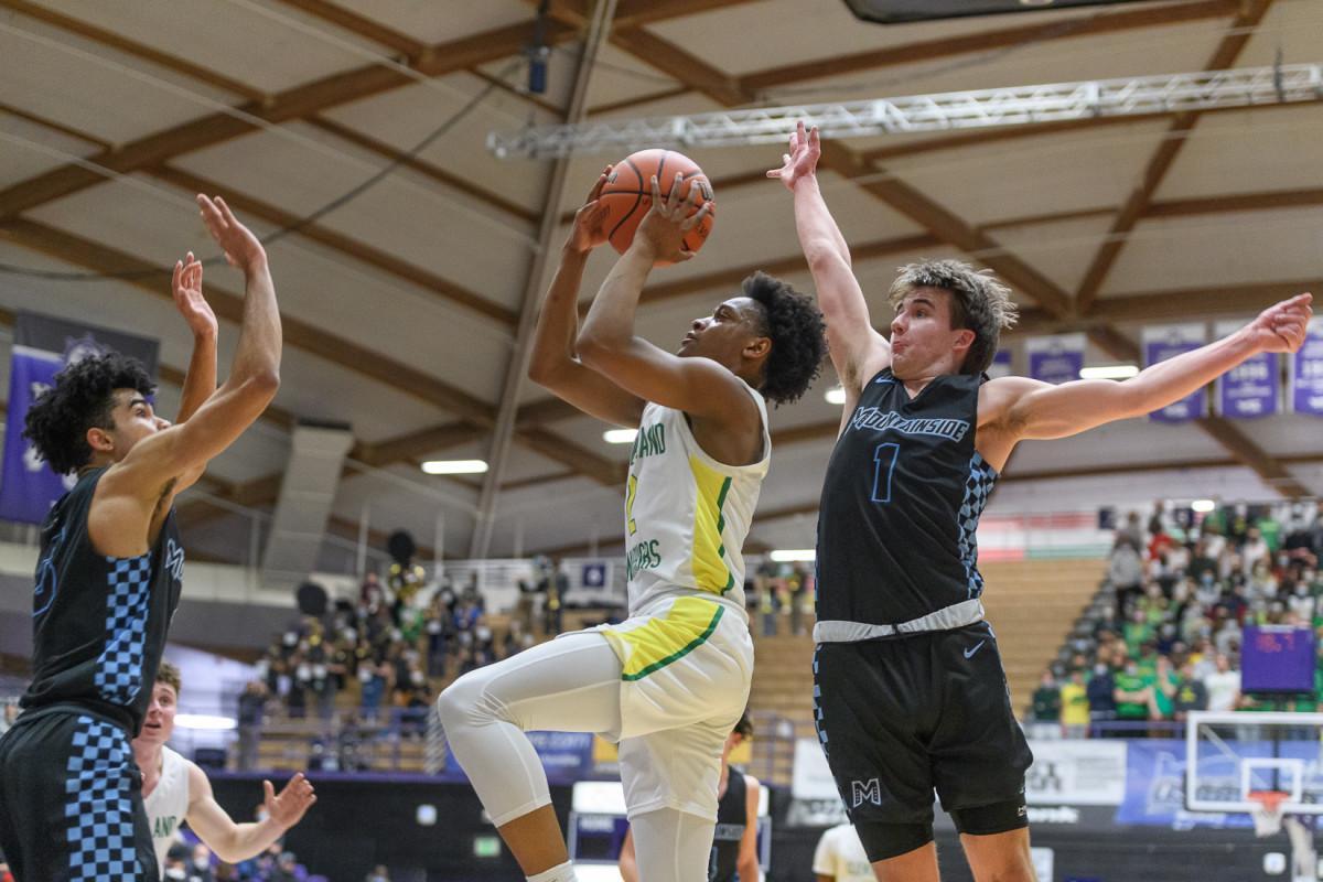 Mountainside Cleveland boys basketball Ken Waz 25